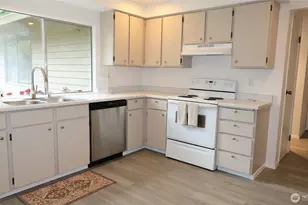 3205 Westminster Dr SE, Port Orchard, WA 98366 - Photo 16