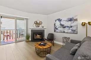 18200 73rd Ave NE, Kenmore, WA 98028 - Photo 2