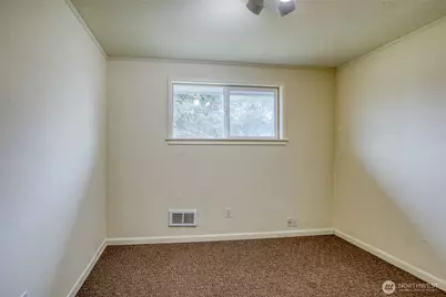 175 Jib Street NW, Ocean Shores, WA 98569 - Photo 18