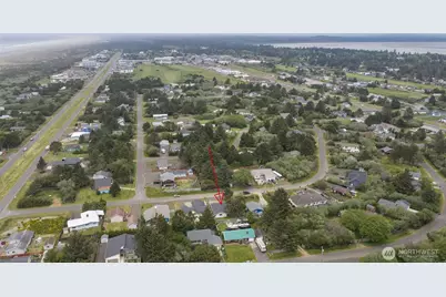 175 Jib Street NW, Ocean Shores, WA 98569 - Photo 30
