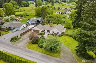 10310 244th St E, Graham, WA 98338 - Photo 40