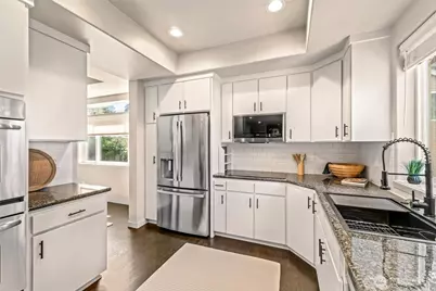 11339 40th Avenue NE, Seattle, WA 98125 - Photo 10