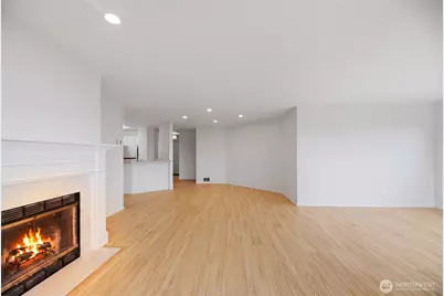 2040 13th Avenue W #13, Seattle, WA 98119 - Photo 10