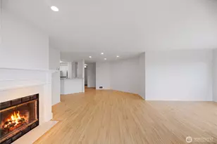 2040 13th Ave W, Seattle, WA 98119 - Photo 10