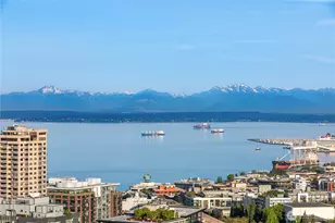583 Battery St, Seattle, WA 98121 - Photo 1