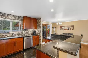 22427 82nd Ave W, Edmonds, WA 98026 - Photo 8