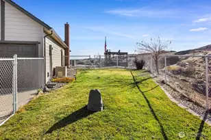 290 Trails End Ln, Yakima, WA 98903 - Photo 32