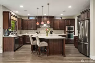 21298 SE 25th St, Sammamish, WA 98075 - Photo 8