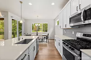 5221 125th St NE, Marysville, WA 98271 - Photo 4