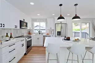 12802 NE 142nd St, Kirkland, WA 98034 - Photo 4