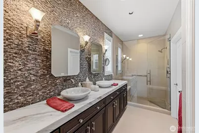 23018 NE 128th Place, Redmond, WA 98053 - Photo 18