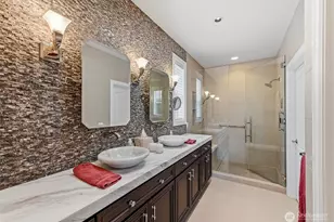 23018 NE 128th Pl, Redmond, WA 98053 - Photo 18