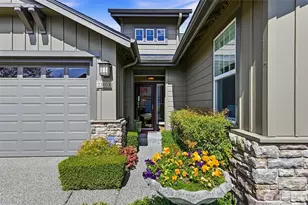 23018 NE 128th Pl, Redmond, WA 98053 - Photo 2