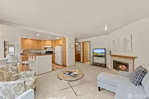 25542 SE 41st Ct, Sammamish, WA 98029 - Photo 6