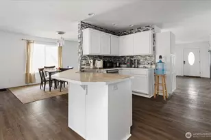 1853 SW Olive St, Oak Harbor, WA 98277 - Photo 10