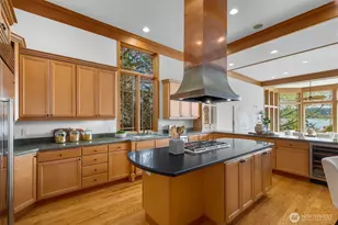 8551 NE Juanita Dr, Kirkland, WA 98034 - Photo 14