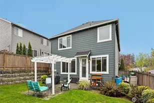 1801 76th Dr SE, Lake Stevens, WA 98258 - Photo 4