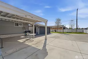 128 N Wehe Ave, Pasco, WA 99301 - Photo 20