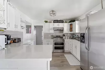 128 N Wehe Avenue, Pasco, WA 99301 - Photo 6