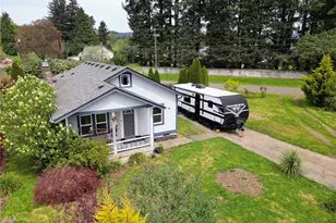 210 Rosewood St, Woodland, WA 98674 - Photo 4