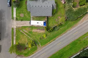 210 Rosewood St, Woodland, WA 98674 - Photo 2