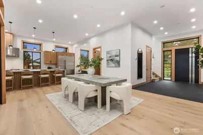 1207 145th Avenue SE, Bellevue, WA 98007 - Photo 6