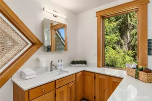 6420 NE Tara Ln, Bainbridge Island, WA 98110 - Photo 18
