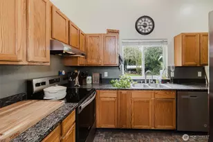 6324 E Polk Ave, Port Orchard, WA 98366 - Photo 8