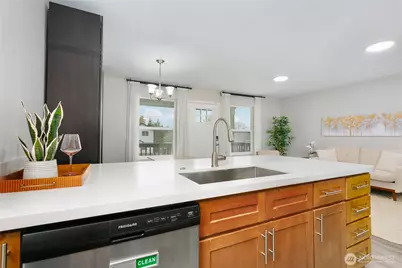 3827 S Cushman Avenue, Tacoma, WA 98418 - Photo 6