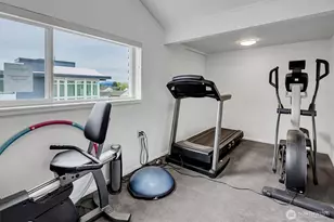 2501 Canterbury Ln E, Seattle, WA 98112 - Photo 34