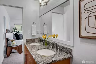 2501 Canterbury Ln E, Seattle, WA 98112 - Photo 22