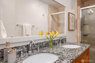 2501 Canterbury Ln E, Seattle, WA 98112 - Photo 20