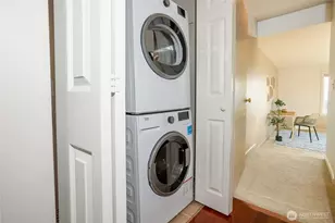 2253 Gilman Dr W, Seattle, WA 98119 - Photo 22