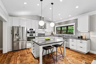 12405 NE 108th Pl, Kirkland, WA 98033 - Photo 10