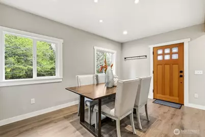 2122 N 128th Street, Seattle, WA 98133 - Photo 4