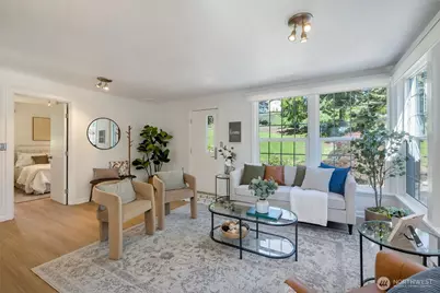 9827 22nd Avenue SW, Seattle, WA 98106 - Photo 4