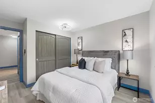 20301 19th Ave NE, Shoreline, WA 98155 - Photo 10
