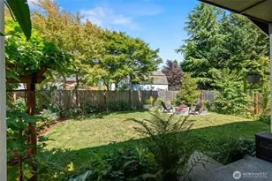 21812 SE 270th St, Maple Valley, WA 98038 - Photo 32