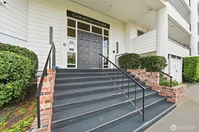 2565 Dexter Avenue N #103, Seattle, WA 98109 - Photo 6