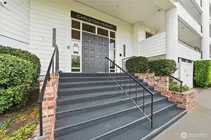 2565 Dexter Ave N, Seattle, WA 98109 - Photo 6