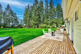 257 Dawn Crest Pl, Camano Island, WA 98282 - Photo 22