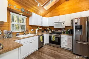 23062 Ida Ln, Sedro Woolley, WA 98284 - Photo 18