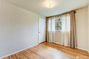 134 160th Pl SE, Bellevue, WA 98008 - Photo 14