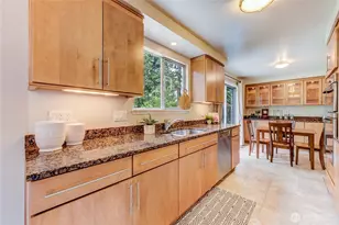 134 160th Pl SE, Bellevue, WA 98008 - Photo 8