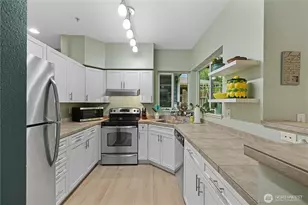 3918 243rd Pl SE, Bothell, WA 98021 - Photo 10