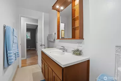 3202 Crystal Springs Road W, University Place, WA 98466 - Photo 16