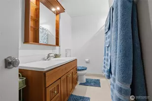 3202 Crystal Springs Rd W, University Place, WA 98466 - Photo 14