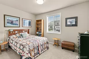 19121 129th St E, Bonney Lake, WA 98391 - Photo 10