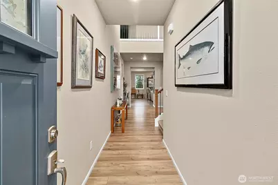 19121 129th Street E, Bonney Lake, WA 98391 - Photo 2