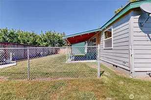 83 1st St, Touchet, WA 99360 - Photo 34